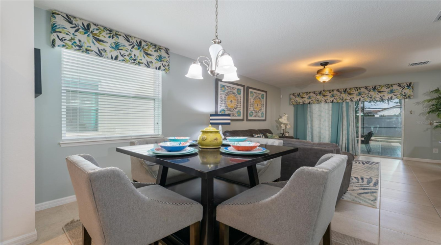 DAVENPORT, Florida 33896, 5 Bedrooms Bedrooms, ,4 BathroomsBathrooms,Residential,For Sale,YORKSHIRE,0,MFRO6418054