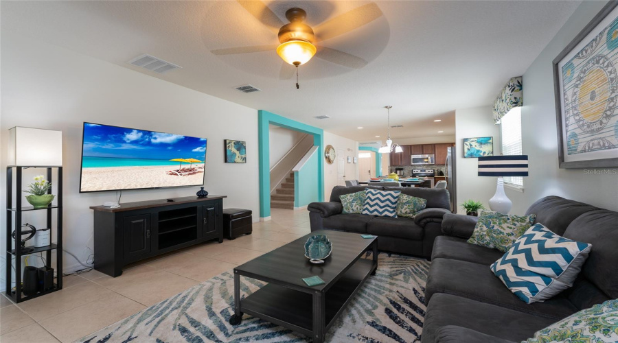 DAVENPORT, Florida 33896, 5 Bedrooms Bedrooms, ,4 BathroomsBathrooms,Residential,For Sale,YORKSHIRE,0,MFRO6418054
