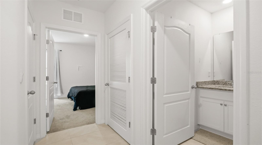 DAVENPORT, Florida 33837, 3 Bedrooms Bedrooms, ,2 BathroomsBathrooms,Residential,For Sale,CASCADES,0,MFRS5152153