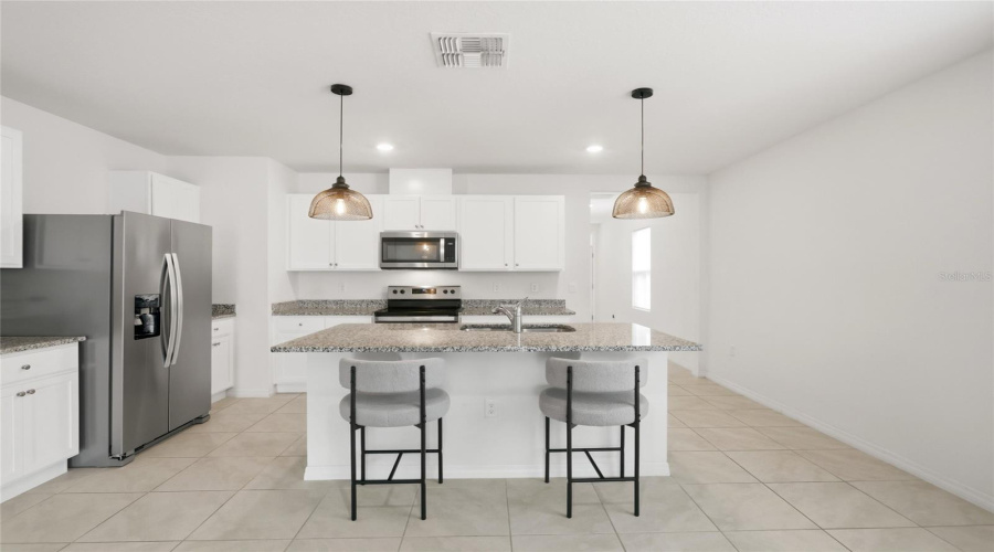 DAVENPORT, Florida 33837, 3 Bedrooms Bedrooms, ,2 BathroomsBathrooms,Residential,For Sale,CASCADES,0,MFRS5152153