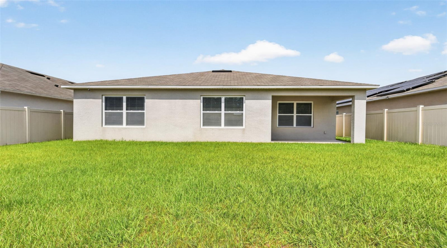 DAVENPORT, Florida 33897, 3 Bedrooms Bedrooms, ,2 BathroomsBathrooms,Residential,For Sale,FOX SQUIRREL,0,MFRG5113856