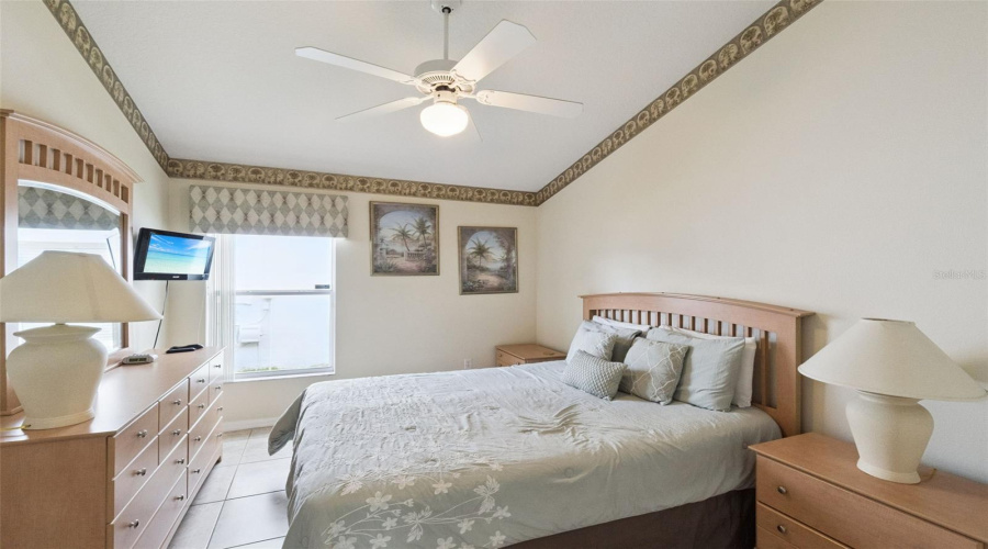 KISSIMMEE, Florida 34746, 4 Bedrooms Bedrooms, ,2 BathroomsBathrooms,Residential,For Sale,CUMBRIAN LAKES,0,MFRO6418381