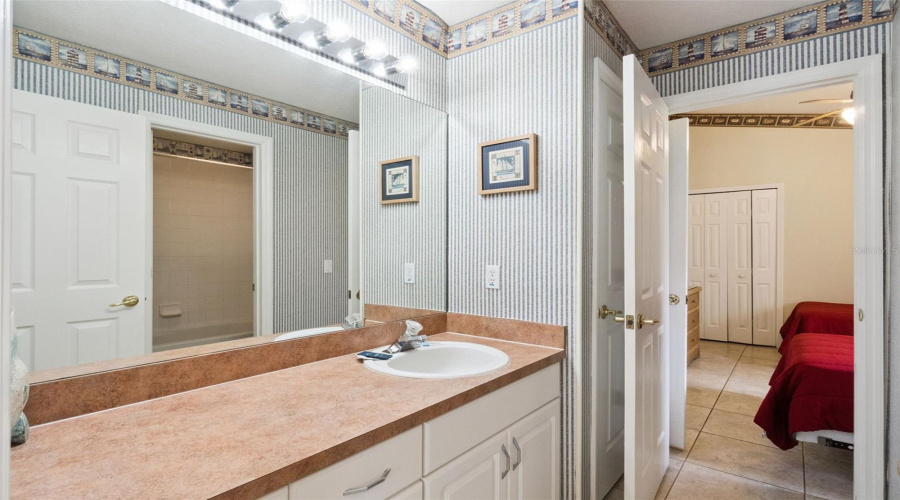 KISSIMMEE, Florida 34746, 4 Bedrooms Bedrooms, ,2 BathroomsBathrooms,Residential,For Sale,CUMBRIAN LAKES,0,MFRO6418381