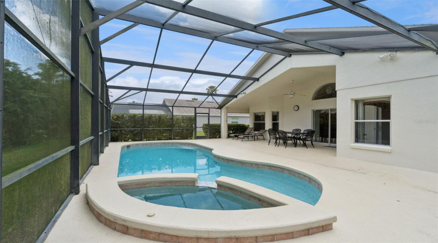 KISSIMMEE, Florida 34746, 4 Bedrooms Bedrooms, ,2 BathroomsBathrooms,Residential,For Sale,CUMBRIAN LAKES,0,MFRO6418381