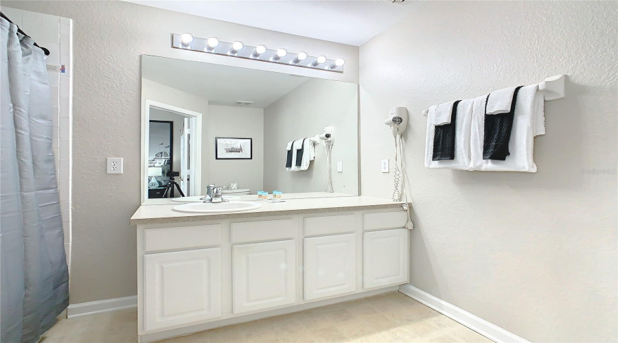 KISSIMMEE, Florida 34747, 3 Bedrooms Bedrooms, ,3 BathroomsBathrooms,Residential,For Sale,OTTERSPOOL,0,MFRO6417354