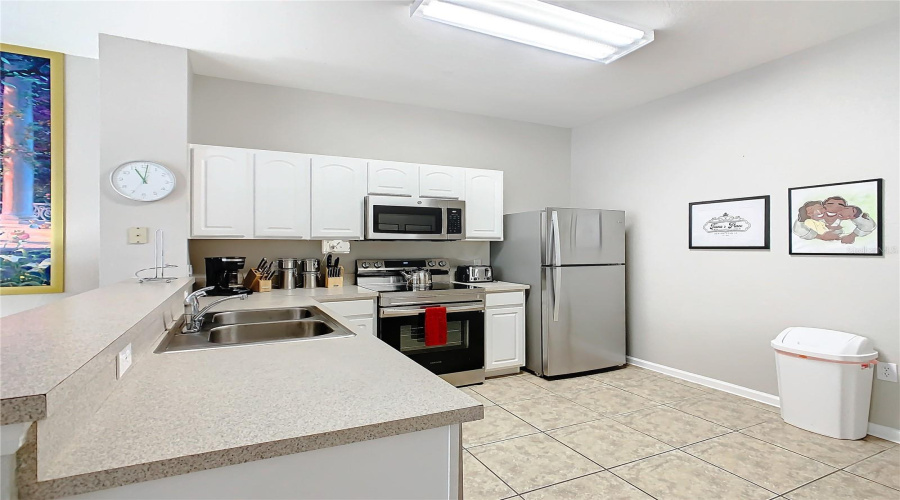 KISSIMMEE, Florida 34747, 3 Bedrooms Bedrooms, ,3 BathroomsBathrooms,Residential,For Sale,OTTERSPOOL,0,MFRO6417354