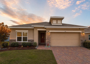 DAVENPORT, Florida 33837, 4 Bedrooms Bedrooms, ,2 BathroomsBathrooms,Residential,For Sale,AVENAL,0,MFRTB8520433