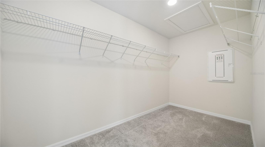 KISSIMMEE, Florida 34746, 3 Bedrooms Bedrooms, ,2 BathroomsBathrooms,Residential,For Sale,SPARKLING SHELL,0,MFRO6373996