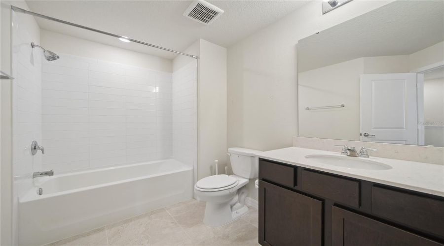 KISSIMMEE, Florida 34746, 3 Bedrooms Bedrooms, ,2 BathroomsBathrooms,Residential,For Sale,SPARKLING SHELL,0,MFRO6373996