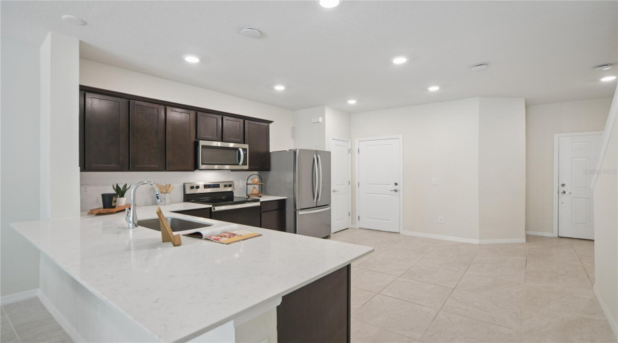 KISSIMMEE, Florida 34746, 3 Bedrooms Bedrooms, ,2 BathroomsBathrooms,Residential,For Sale,SPARKLING SHELL,0,MFRO6373996