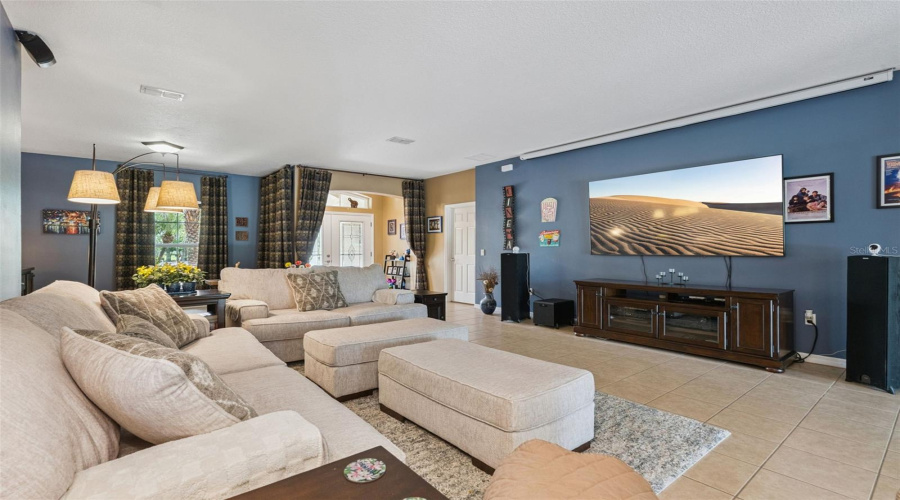 KISSIMMEE, Florida 34746, 3 Bedrooms Bedrooms, ,2 BathroomsBathrooms,Residential,For Sale,SHOREWOOD,0,MFRS5151829