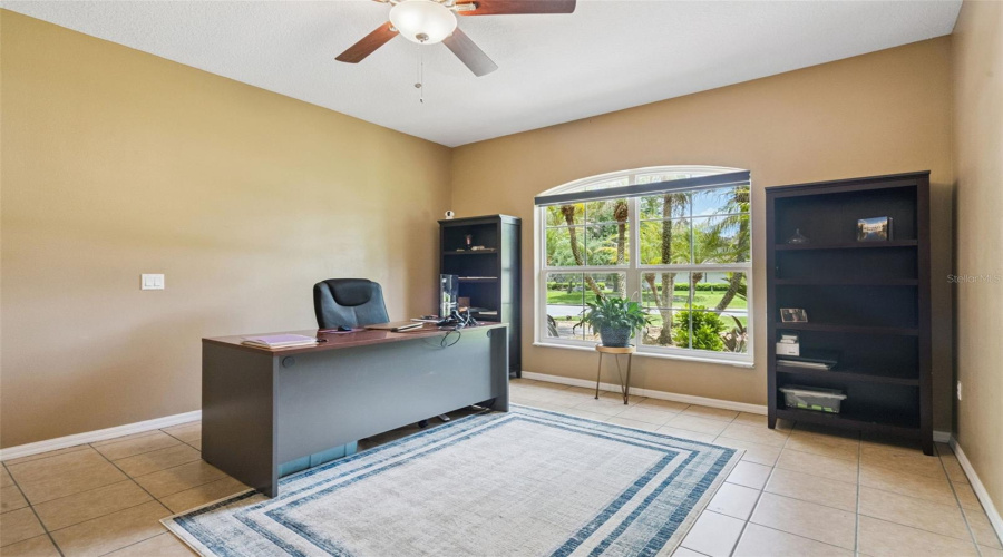 office/Den Flex Room