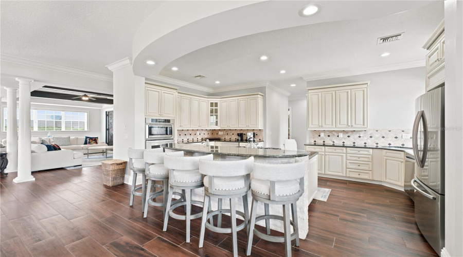 REUNION, Florida 34747, 5 Bedrooms Bedrooms, ,4 BathroomsBathrooms,Residential,For Sale,GATHERING,0,MFRO6418002