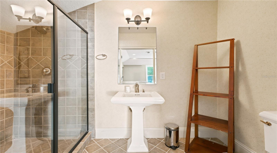 REUNION, Florida 34747, 5 Bedrooms Bedrooms, ,4 BathroomsBathrooms,Residential,For Sale,GATHERING,0,MFRO6418002