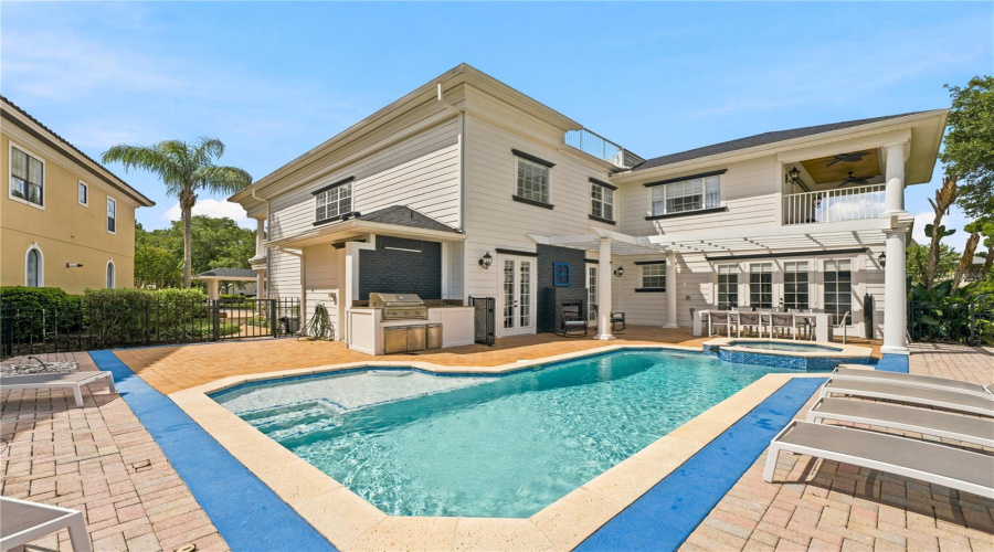 REUNION, Florida 34747, 5 Bedrooms Bedrooms, ,4 BathroomsBathrooms,Residential,For Sale,GATHERING,0,MFRO6418002