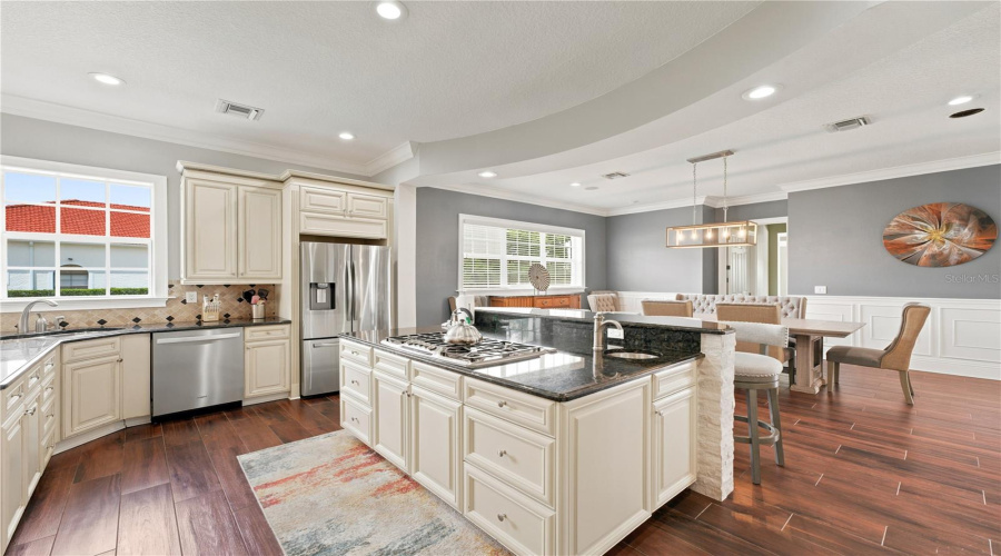 REUNION, Florida 34747, 5 Bedrooms Bedrooms, ,4 BathroomsBathrooms,Residential,For Sale,GATHERING,0,MFRO6418002