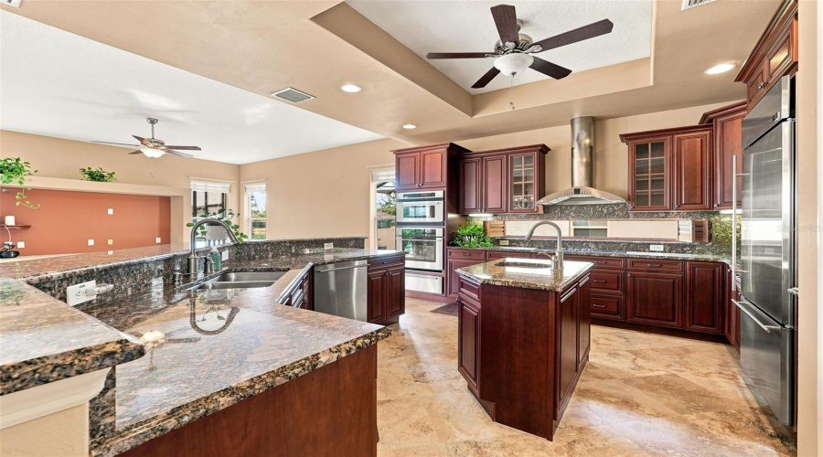 DAVENPORT, Florida 33837, 5 Bedrooms Bedrooms, ,4 BathroomsBathrooms,Residential,For Sale,HERITAGE GREEN,0,MFRO6414334