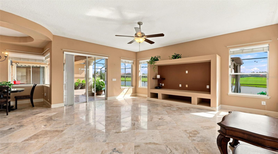 DAVENPORT, Florida 33837, 5 Bedrooms Bedrooms, ,4 BathroomsBathrooms,Residential,For Sale,HERITAGE GREEN,0,MFRO6414334