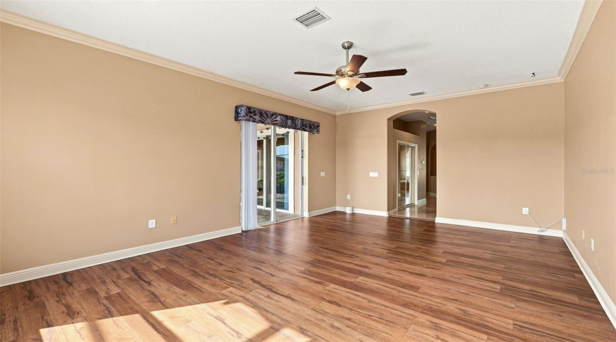 DAVENPORT, Florida 33837, 5 Bedrooms Bedrooms, ,4 BathroomsBathrooms,Residential,For Sale,HERITAGE GREEN,0,MFRO6414334