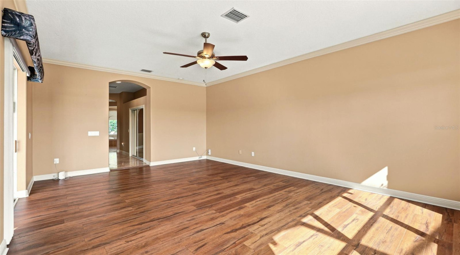 DAVENPORT, Florida 33837, 5 Bedrooms Bedrooms, ,4 BathroomsBathrooms,Residential,For Sale,HERITAGE GREEN,0,MFRO6414334