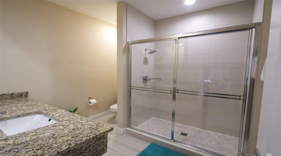 KISSIMMEE, Florida 34747, 4 Bedrooms Bedrooms, ,4 BathroomsBathrooms,Residential,For Sale,RECIFE,0,MFRO6413855