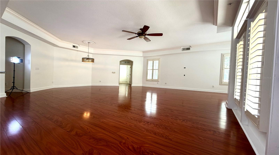 KISSIMMEE, Florida 34747, 3 Bedrooms Bedrooms, ,2 BathroomsBathrooms,Residential,For Sale,VAUX,0,MFRS5152231