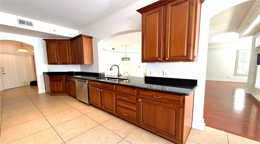 KISSIMMEE, Florida 34747, 3 Bedrooms Bedrooms, ,2 BathroomsBathrooms,Residential,For Sale,VAUX,0,MFRS5152231