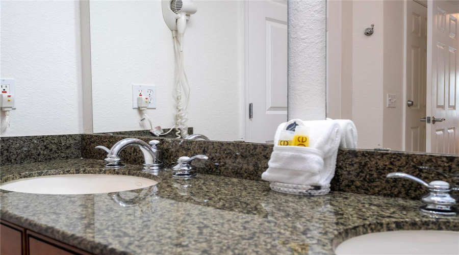 REUNION, Florida 34747, 3 Bedrooms Bedrooms, ,3 BathroomsBathrooms,Residential,For Sale,WHISPER,0,MFRO6417591