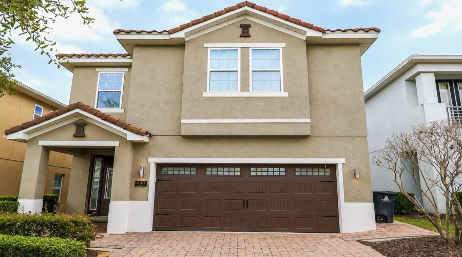 KISSIMMEE, Florida 34747, 8 Bedrooms Bedrooms, ,7 BathroomsBathrooms,Residential,For Sale,LASSO,0,MFRO6418592