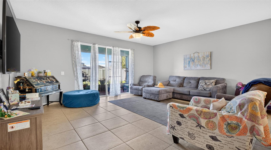 KISSIMMEE, Florida 34746, 3 Bedrooms Bedrooms, ,2 BathroomsBathrooms,Residential,For Sale,JERNIGAN,0,MFRO6416499