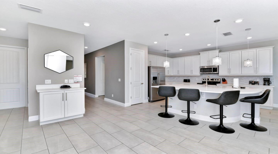 KISSIMMEE, Florida 34747, 5 Bedrooms Bedrooms, ,5 BathroomsBathrooms,Residential,For Sale,SOUTHFIELD,0,MFRO6418879