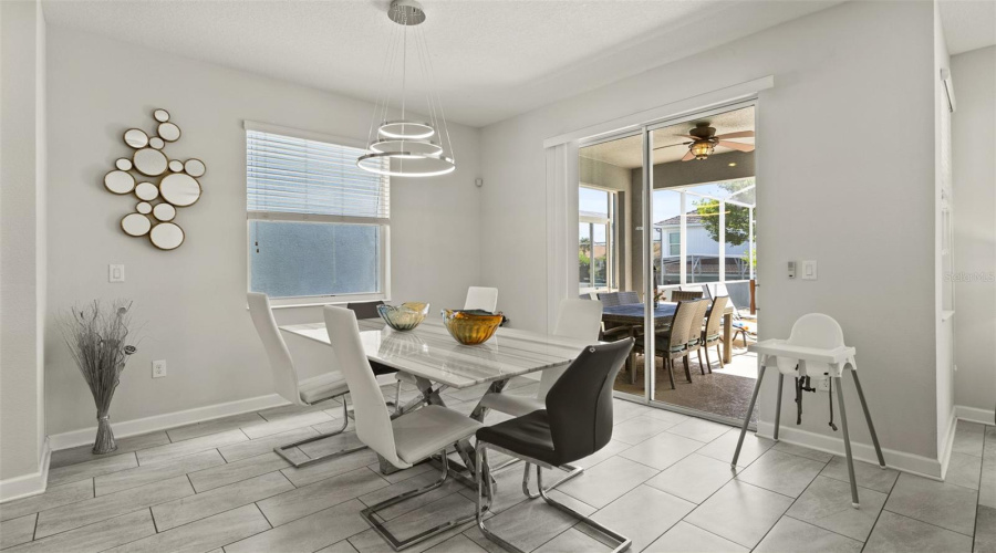 DAVENPORT, Florida 33896, 6 Bedrooms Bedrooms, ,5 BathroomsBathrooms,Residential,For Sale,FLANGE,0,MFRO6415613