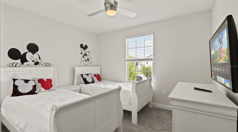DAVENPORT, Florida 33896, 6 Bedrooms Bedrooms, ,5 BathroomsBathrooms,Residential,For Sale,FLANGE,0,MFRO6415613