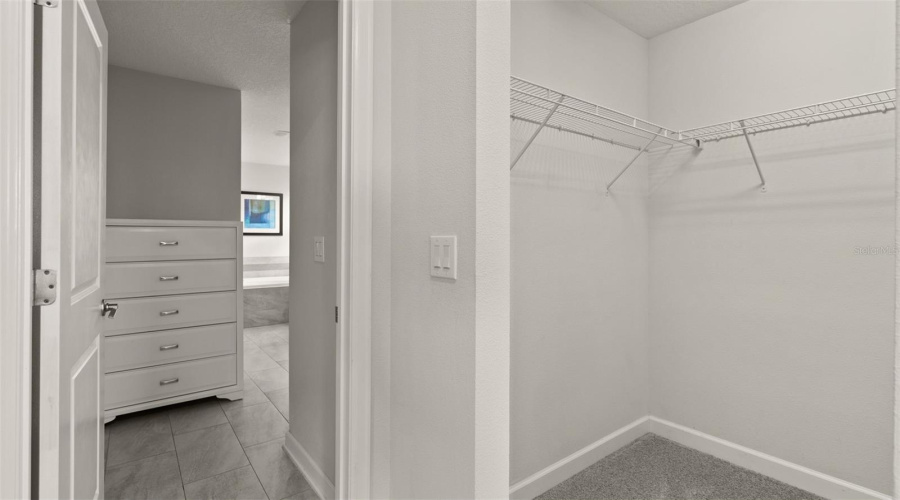 DAVENPORT, Florida 33896, 6 Bedrooms Bedrooms, ,5 BathroomsBathrooms,Residential,For Sale,FLANGE,0,MFRO6415613