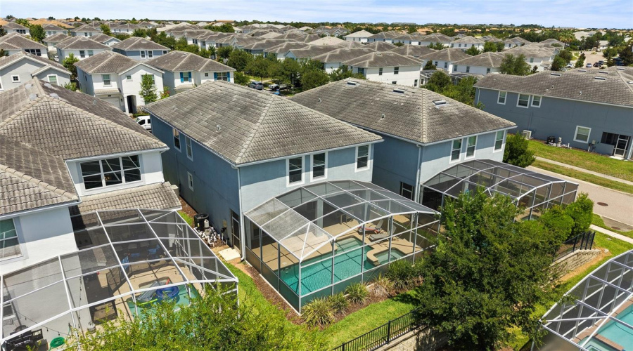 DAVENPORT, Florida 33896, 6 Bedrooms Bedrooms, ,5 BathroomsBathrooms,Residential,For Sale,FLANGE,0,MFRO6415613