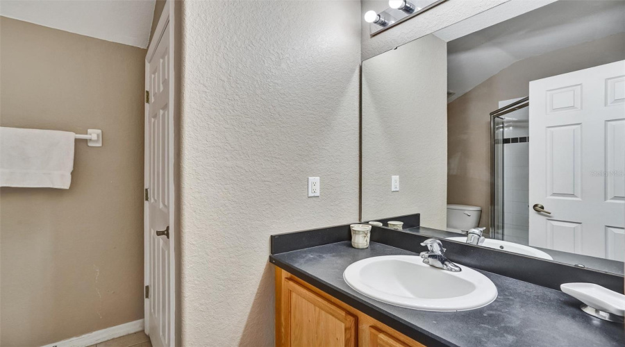 DAVENPORT, Florida 33837, 5 Bedrooms Bedrooms, ,3 BathroomsBathrooms,Residential,For Sale,VIZCAY,0,MFRS5138958