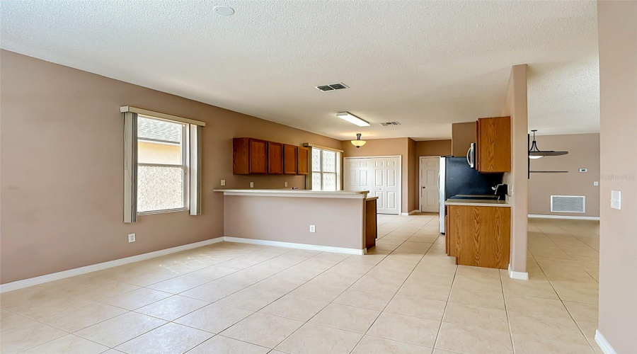 DAVENPORT, Florida 33837, 3 Bedrooms Bedrooms, ,2 BathroomsBathrooms,Residential,For Sale,SUNSET VIEW,0,MFRO6419081