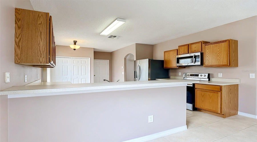 DAVENPORT, Florida 33837, 3 Bedrooms Bedrooms, ,2 BathroomsBathrooms,Residential,For Sale,SUNSET VIEW,0,MFRO6419081