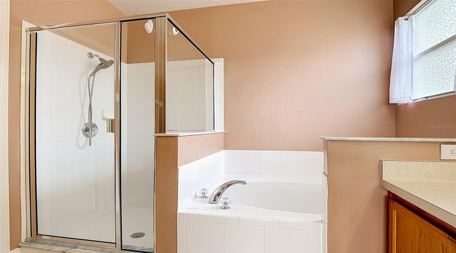 DAVENPORT, Florida 33837, 3 Bedrooms Bedrooms, ,2 BathroomsBathrooms,Residential,For Sale,SUNSET VIEW,0,MFRO6419081