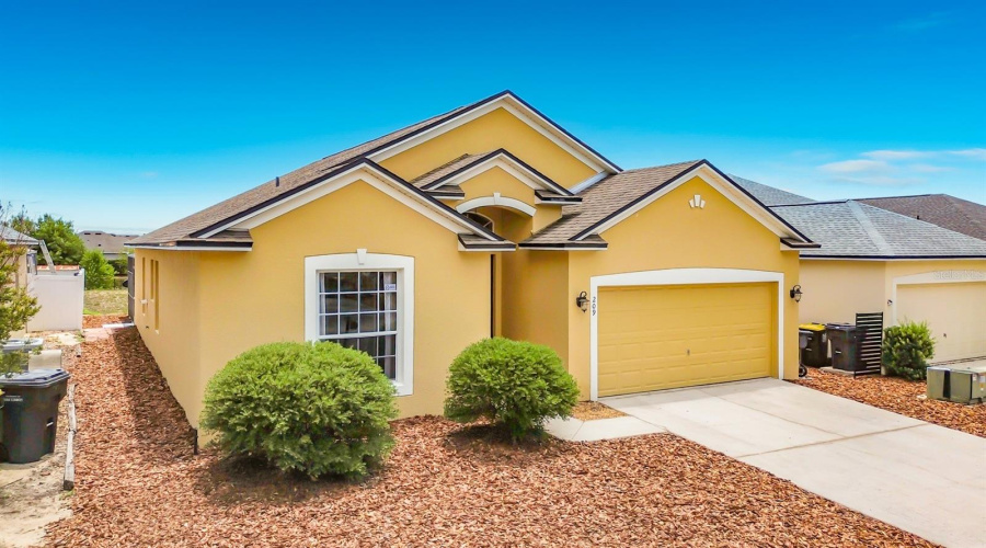 DAVENPORT, Florida 33837, 3 Bedrooms Bedrooms, ,2 BathroomsBathrooms,Residential,For Sale,SUNSET VIEW,0,MFRO6419081