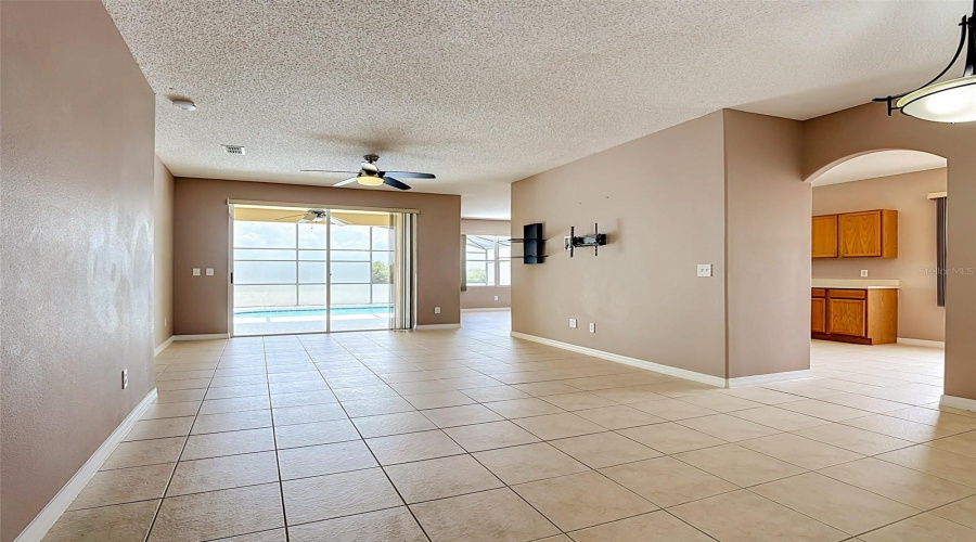 DAVENPORT, Florida 33837, 3 Bedrooms Bedrooms, ,2 BathroomsBathrooms,Residential,For Sale,SUNSET VIEW,0,MFRO6419081
