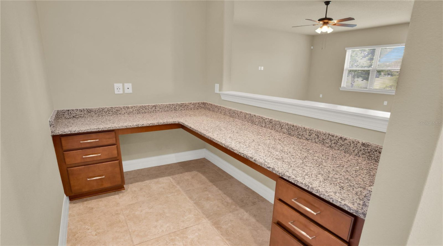 ORLANDO, Florida 32836, 5 Bedrooms Bedrooms, ,4 BathroomsBathrooms,Residential,For Sale,LEMON LAKE,0,MFRO6418930