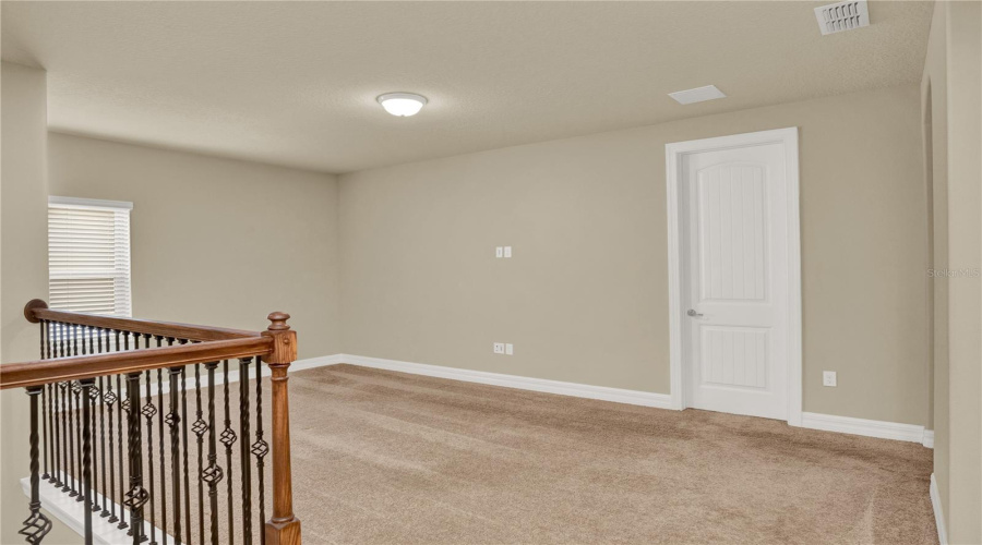 ORLANDO, Florida 32836, 5 Bedrooms Bedrooms, ,4 BathroomsBathrooms,Residential,For Sale,LEMON LAKE,0,MFRO6418930