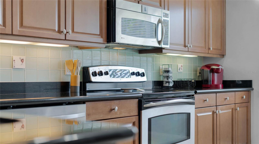 REUNION, Florida 34747, 3 Bedrooms Bedrooms, ,2 BathroomsBathrooms,Residential,For Sale,EXCITEMENT,0,MFRO6418716