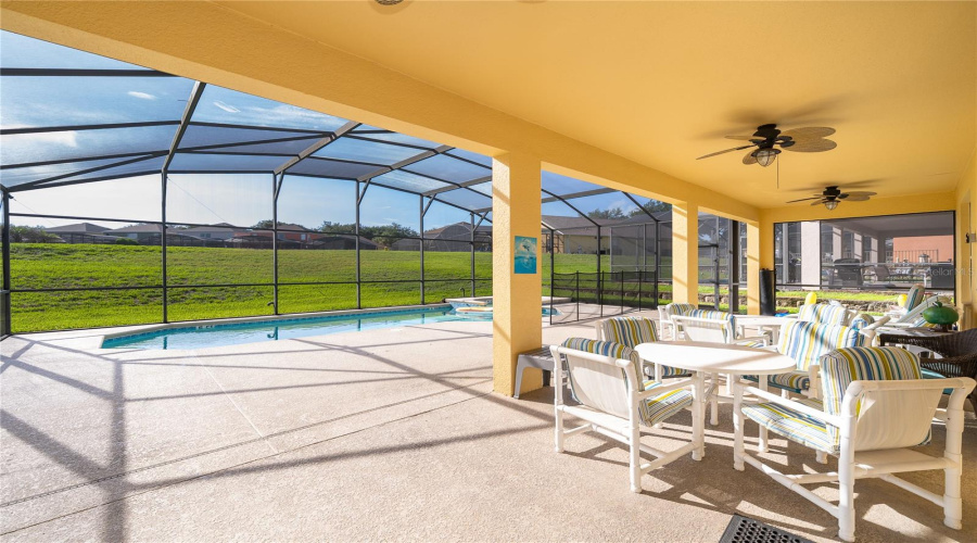 KISSIMMEE, Florida 34747, 7 Bedrooms Bedrooms, ,4 BathroomsBathrooms,Residential,For Sale,FIESTA KEY,0,MFRO6419154