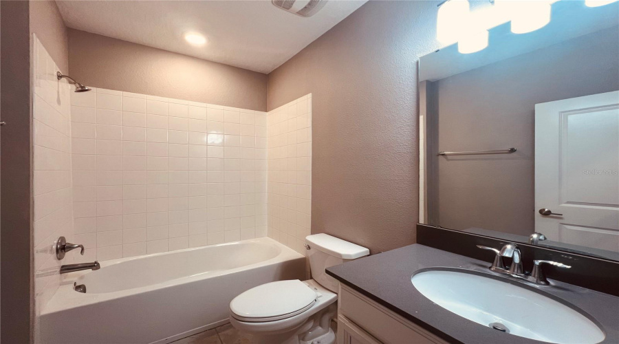 KISSIMMEE, Florida 34746, 4 Bedrooms Bedrooms, ,3 BathroomsBathrooms,Residential,For Sale,TITLE,0,MFRO6415903