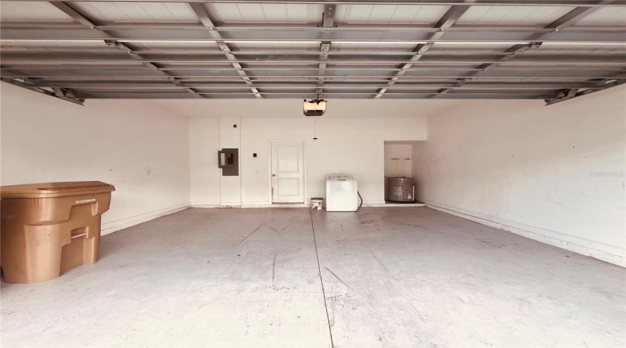 KISSIMMEE, Florida 34746, 4 Bedrooms Bedrooms, ,3 BathroomsBathrooms,Residential,For Sale,TITLE,0,MFRO6415903