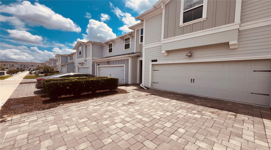 KISSIMMEE, Florida 34746, 4 Bedrooms Bedrooms, ,3 BathroomsBathrooms,Residential,For Sale,TITLE,0,MFRO6415903