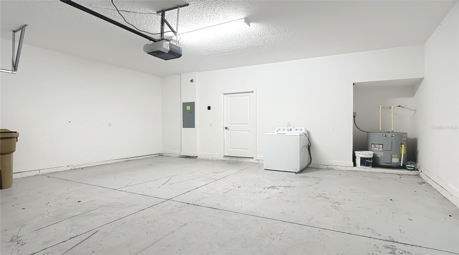 KISSIMMEE, Florida 34746, 4 Bedrooms Bedrooms, ,3 BathroomsBathrooms,Residential,For Sale,TITLE,0,MFRO6415903