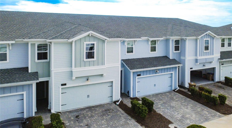 KISSIMMEE, Florida 34746, 4 Bedrooms Bedrooms, ,3 BathroomsBathrooms,Residential,For Sale,TITLE,0,MFRO6415903